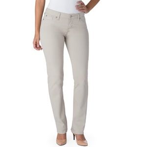 NWOT Levi’s Bootcut Stretch Jeans - Beige